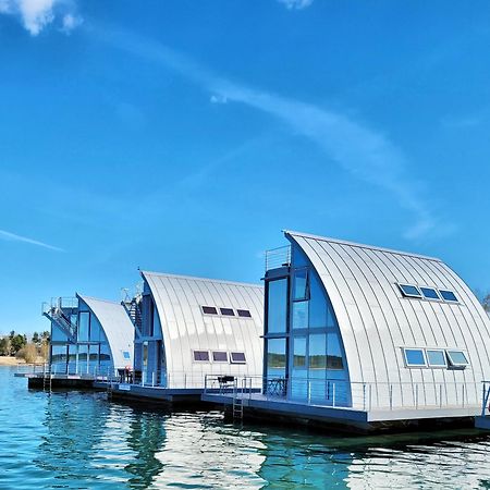 Schwimmende Ferienwohnung Sundowner Elsterheide Kültér fotó